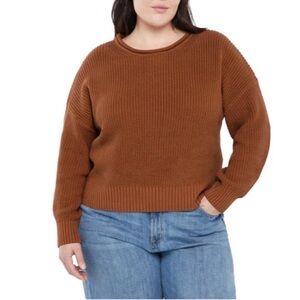 NWT Gap Women's Roll Neck Brown
Sweater size XXL